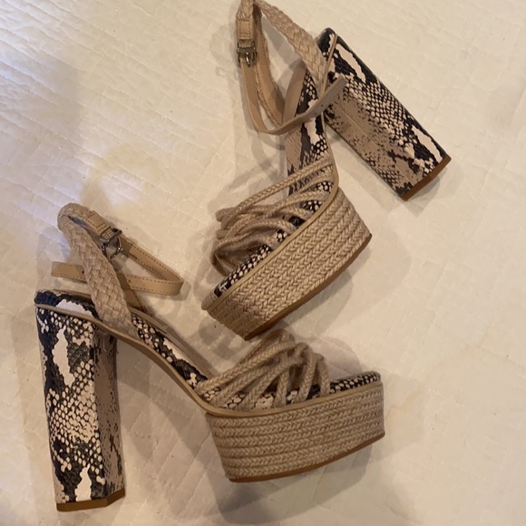 NWT GIANNI BINI shanika platform sandals - Picture 11 of 11